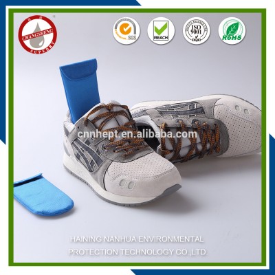 Multifunction absorb odor and moisture shoe deodorant /desiccant